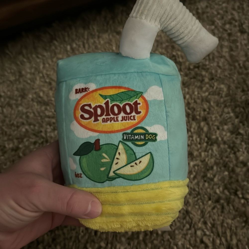 Bark box sploot apple juice toy